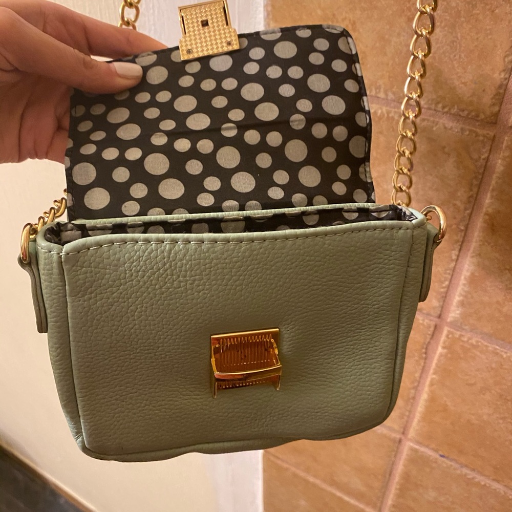 Purse - Picture 3 of 4